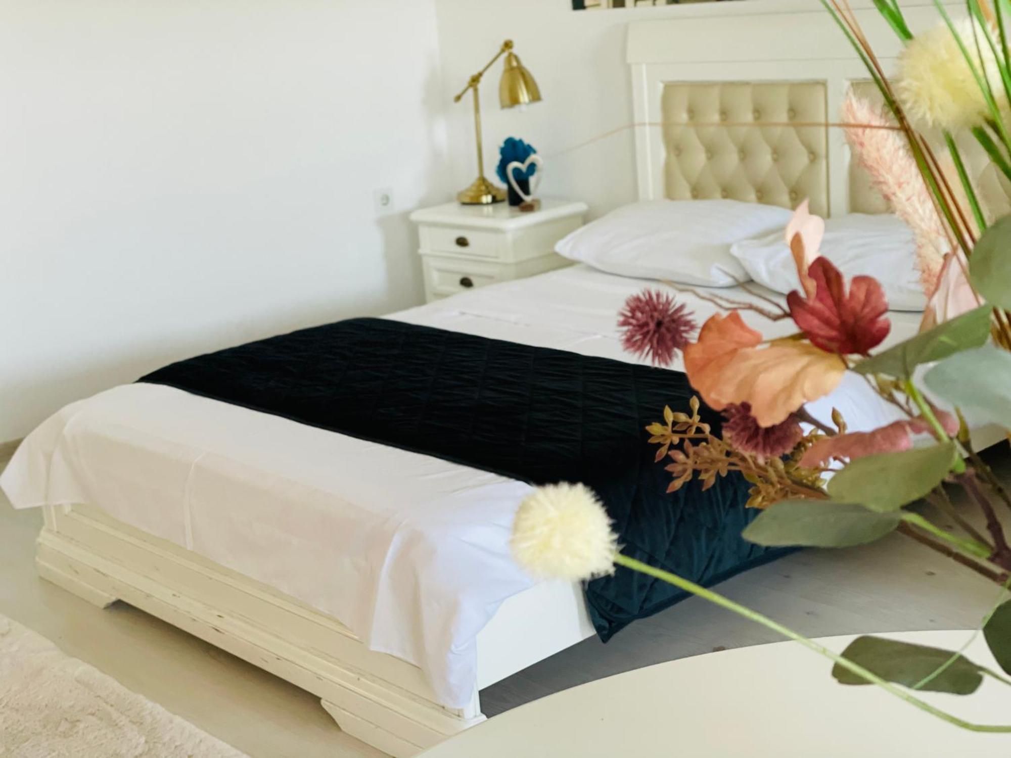 Air Residence Otopeni Ngoại thất bức ảnh